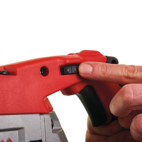 Стрічкова пила MILWAUKEE M18 FUEL CBS125-502C по металу 4933448195 (+ заряд.пристрій, 2 акум., полот 4933448195 фото