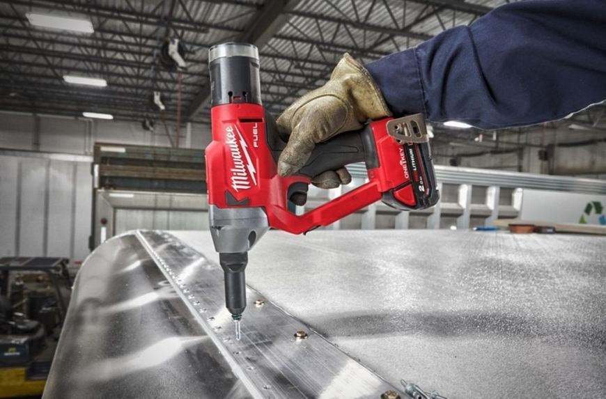 Заклепочник акумуляторний MILWAUKEE M18 ONEFPRT-0X, діаметр закл. 4,8-7,0мм (HD кейс) 4933478601 фото