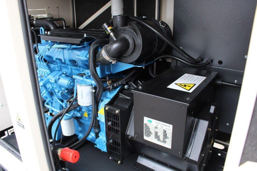 Дизельний генератор UNIVERSAL UND-BD 25 KVA UND-BD 25 KVA фото